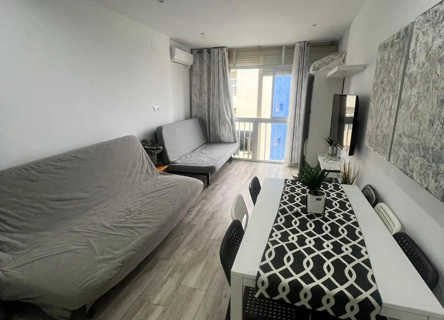 Cascada Carihuela Sun & Beach 1 Torremolinos 0*,